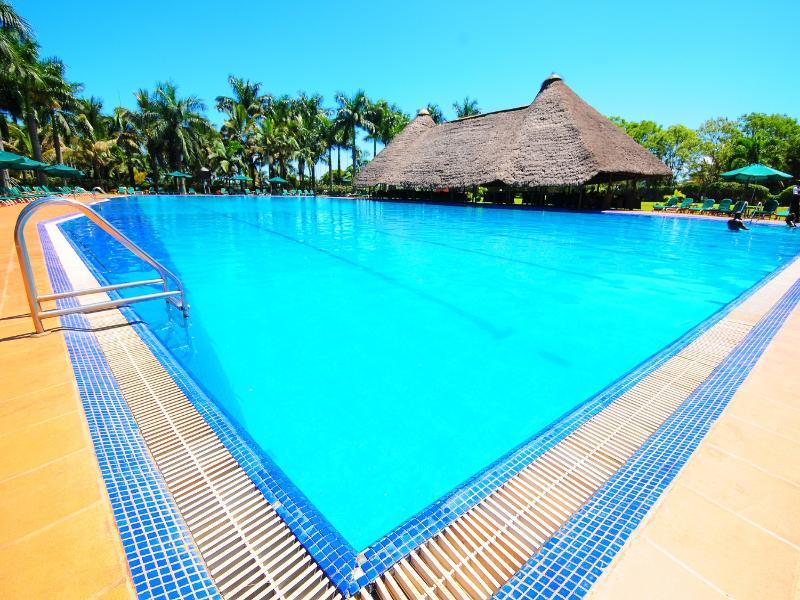 Munyonyo Commonwealth Resort คัมพาลา ภายนอก รูปภาพ