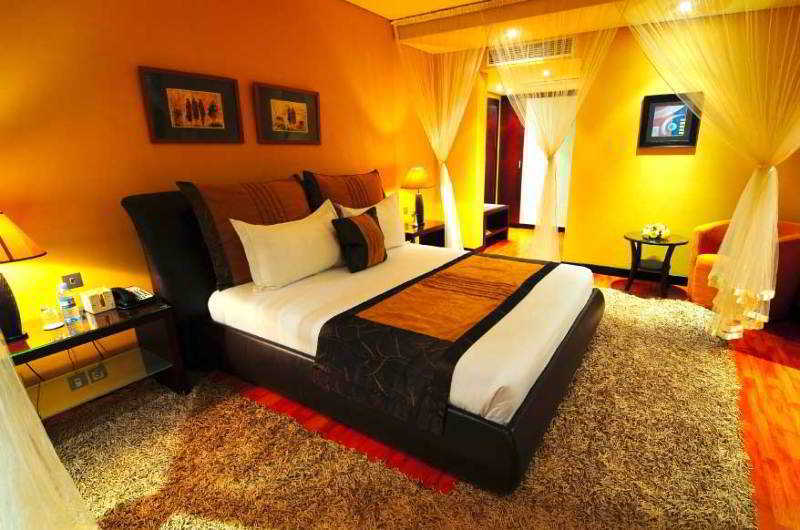 Munyonyo Commonwealth Resort คัมพาลา ภายนอก รูปภาพ