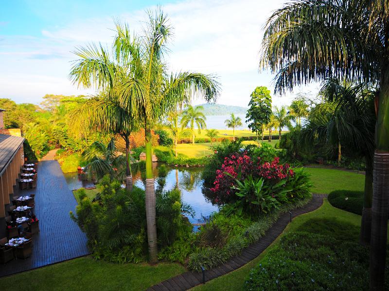 Munyonyo Commonwealth Resort คัมพาลา ภายนอก รูปภาพ