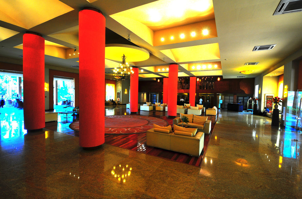 Munyonyo Commonwealth Resort คัมพาลา ภายนอก รูปภาพ