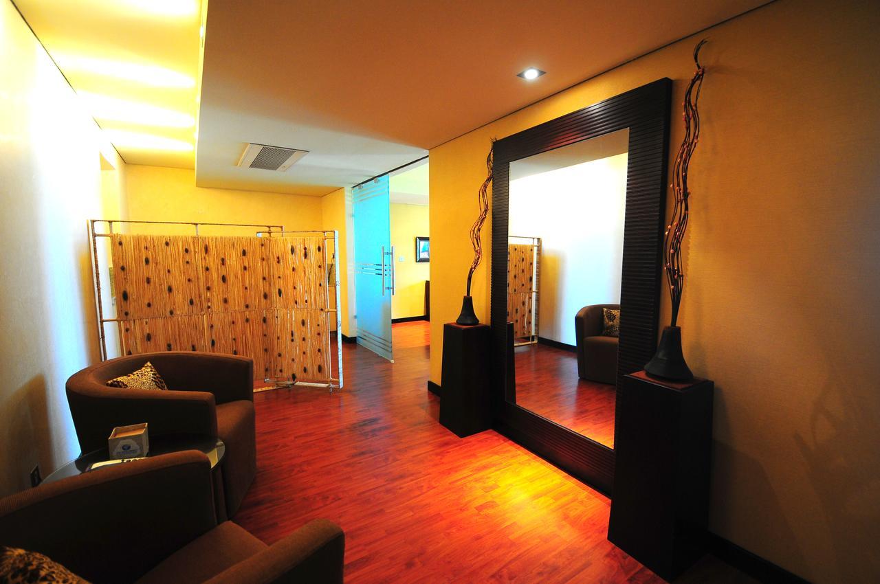 Munyonyo Commonwealth Resort คัมพาลา ภายนอก รูปภาพ