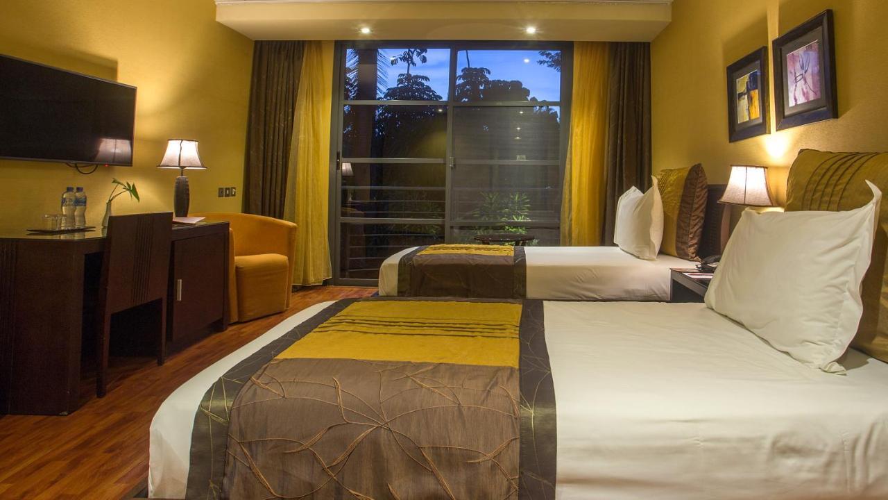 Munyonyo Commonwealth Resort คัมพาลา ภายนอก รูปภาพ